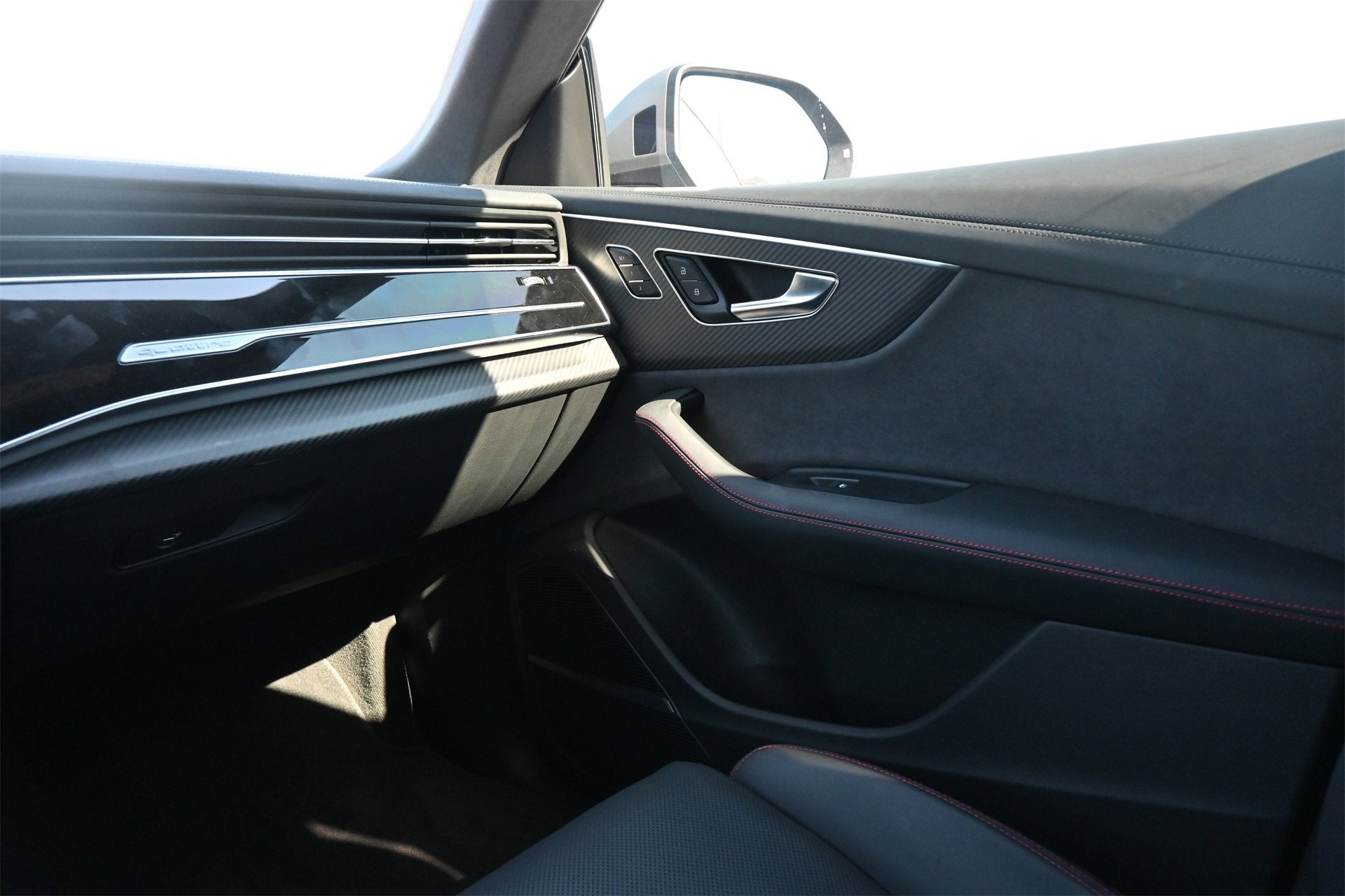 2025 Audi RS Q8 performance