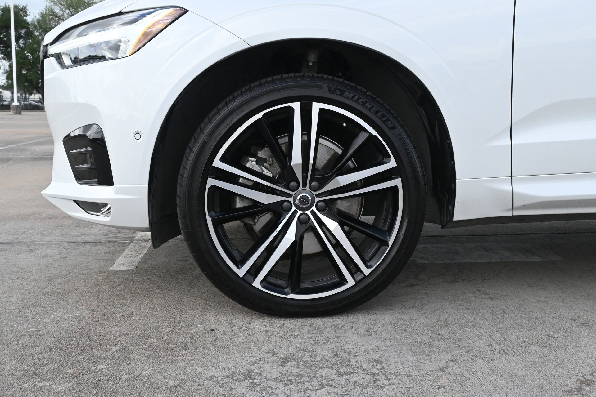 2021 Volvo XC60 R-Design