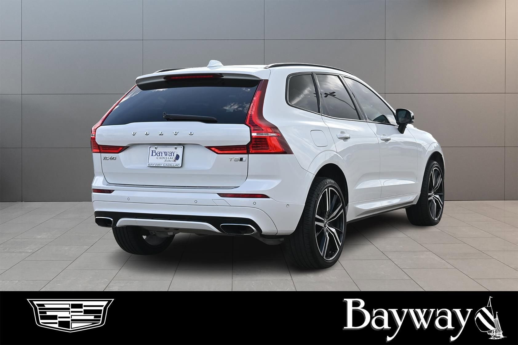 2021 Volvo XC60 R-Design