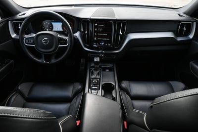 2021 Volvo XC60 R-Design