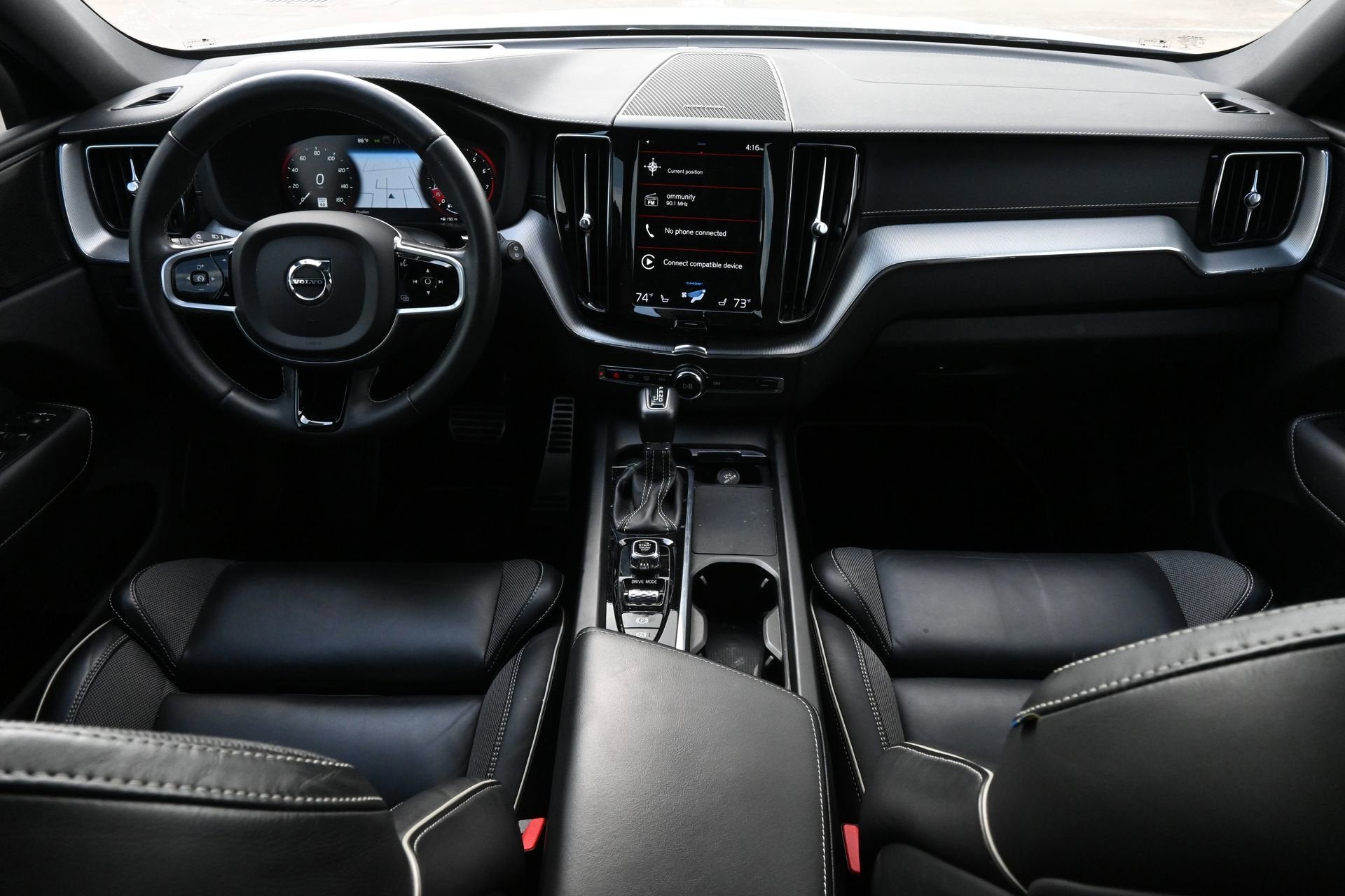 2021 Volvo XC60 R-Design