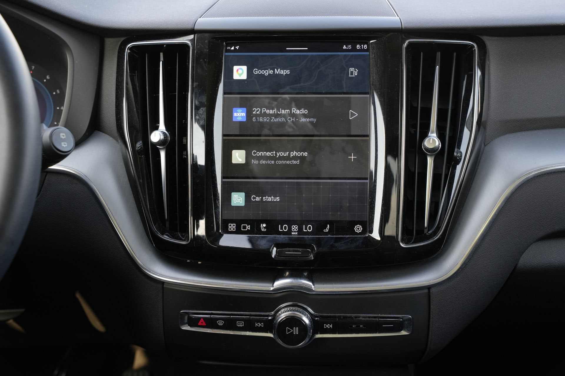 2023 Volvo XC60 Core