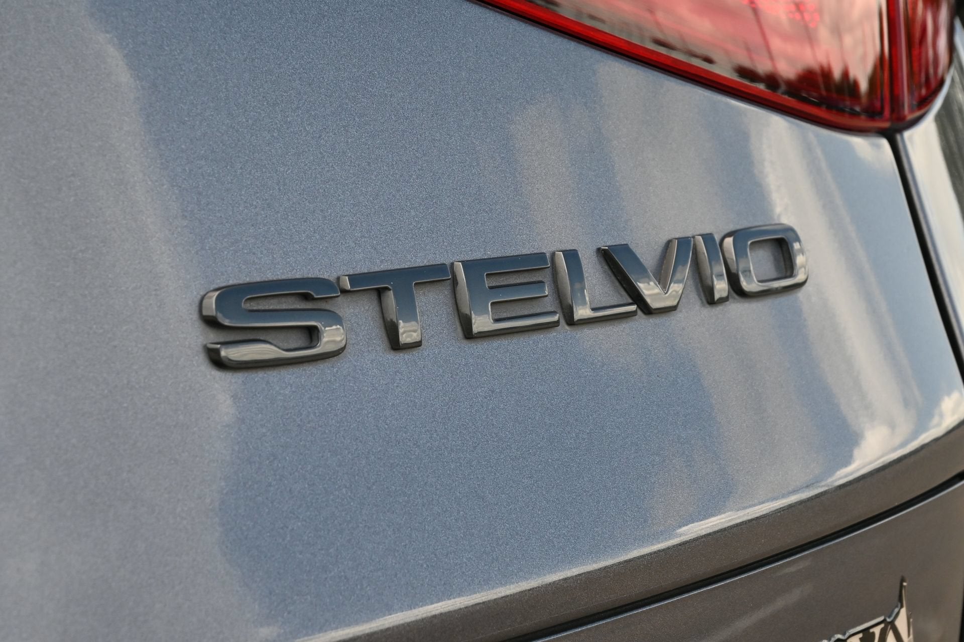2021 Alfa Romeo Stelvio BASE