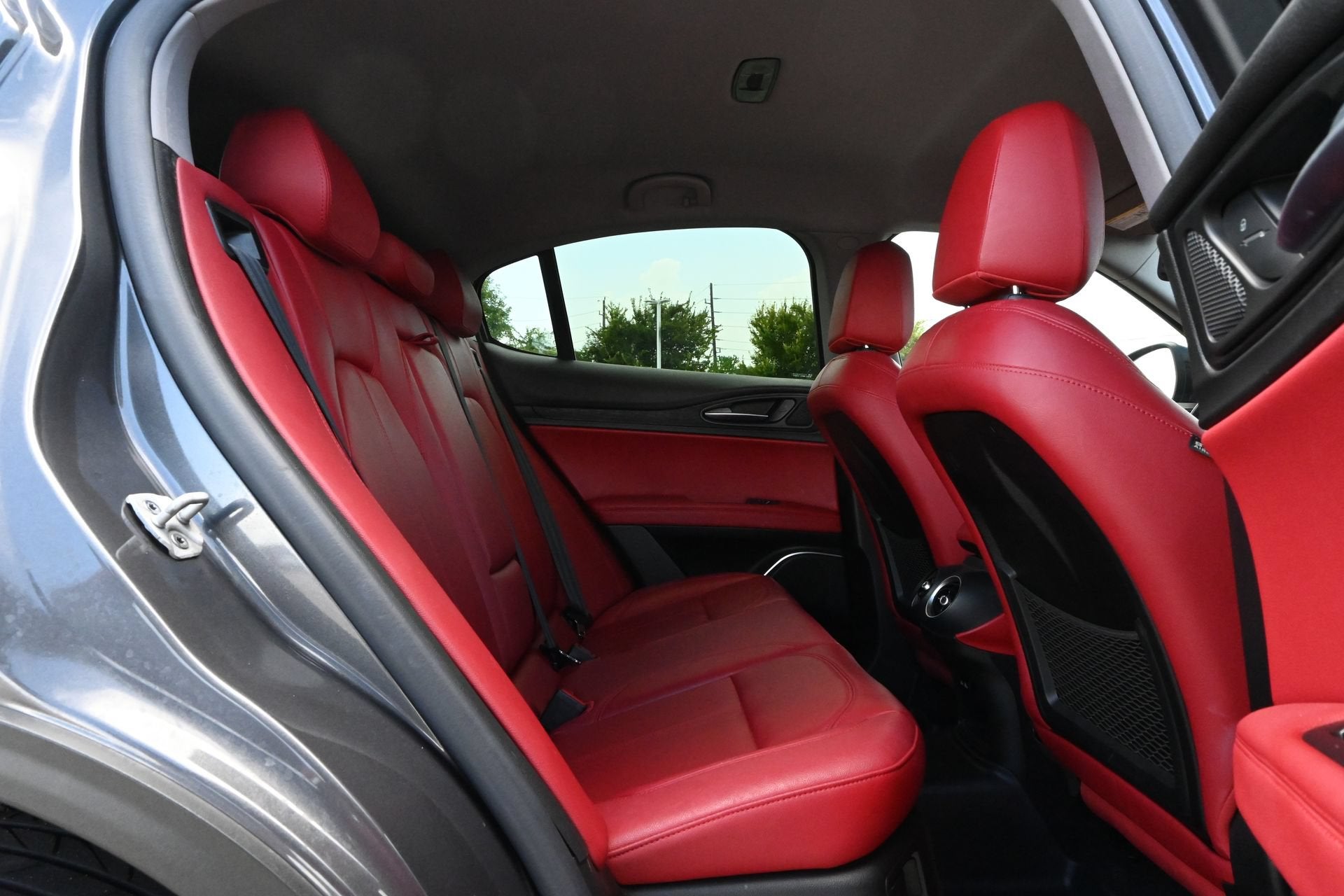 2021 Alfa Romeo Stelvio BASE