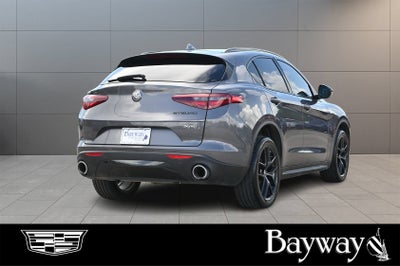 2021 Alfa Romeo Stelvio BASE