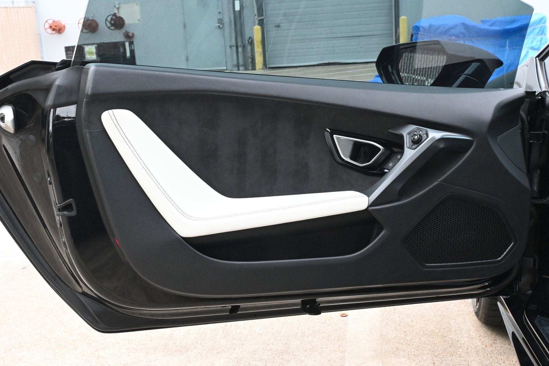 2015 Lamborghini Huracan LP6104