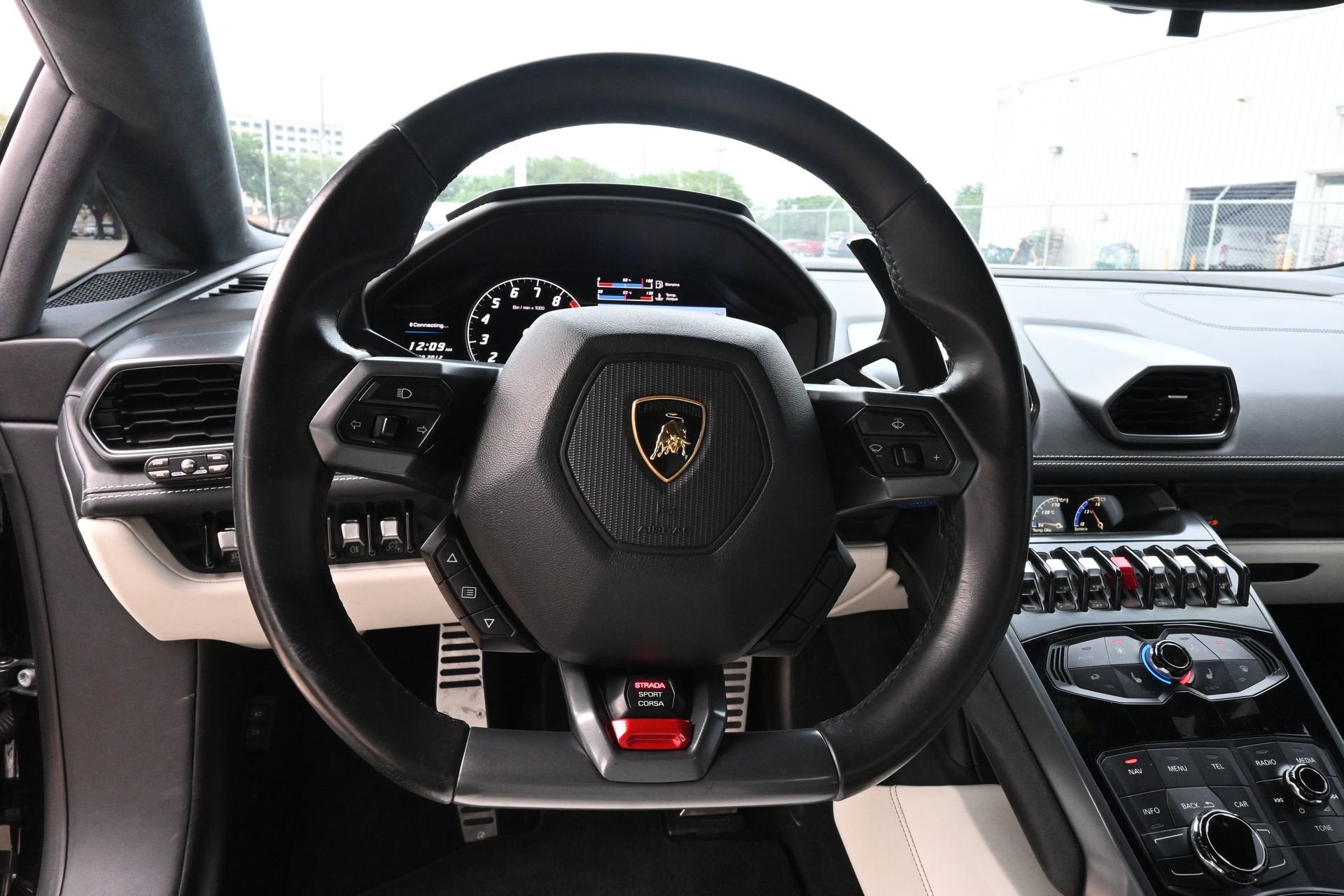 2015 Lamborghini Huracan LP6104