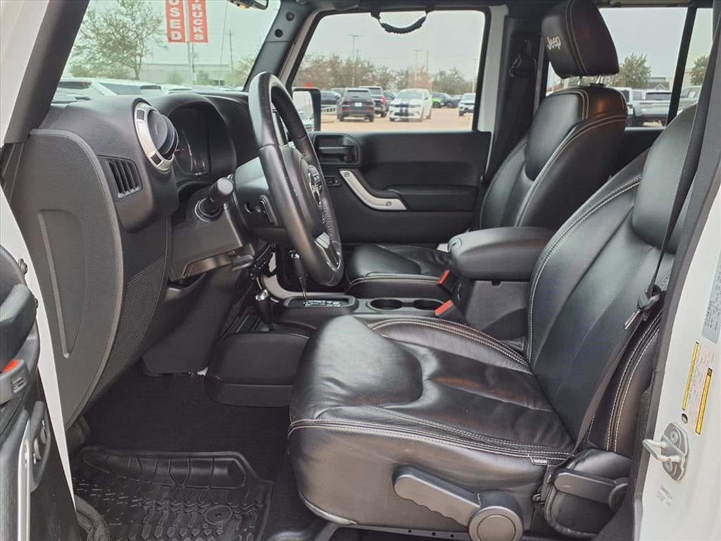 2017 Jeep Wrangler Unlimited Unlimited Sahara 4X4 MAX TRAILER TOW PKG