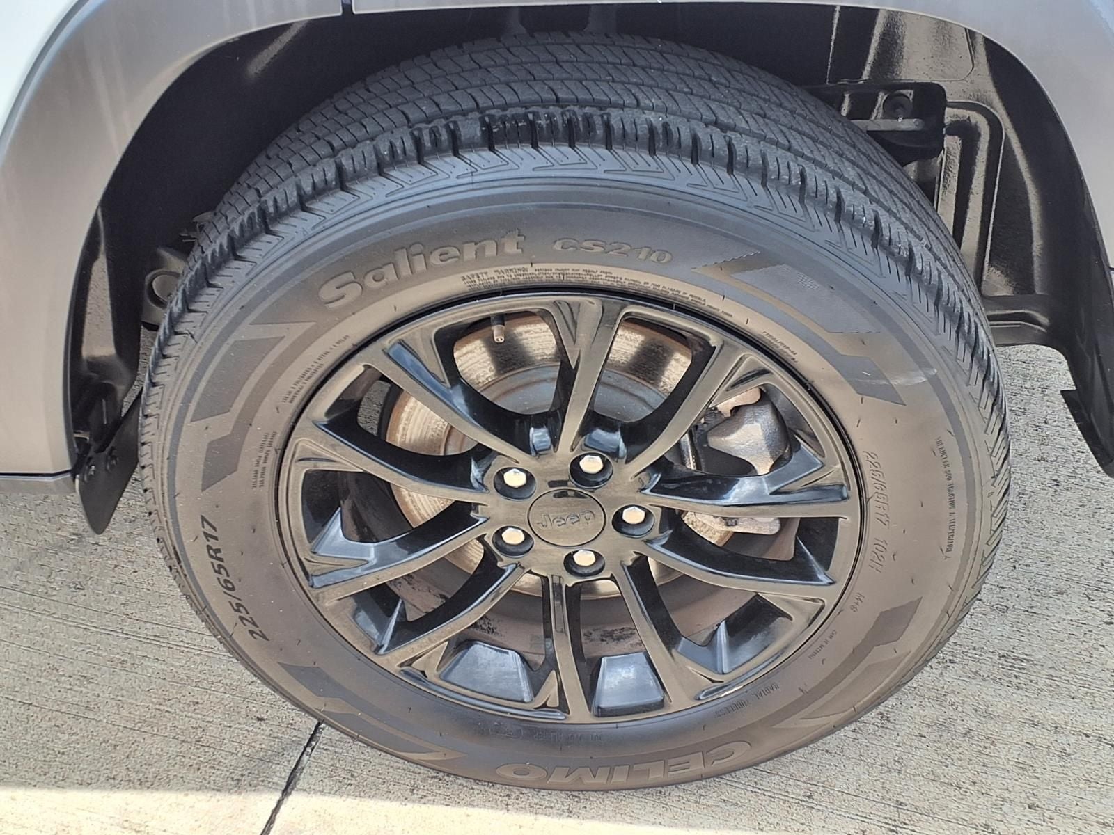 2023 Jeep Cherokee Altitude 4X4