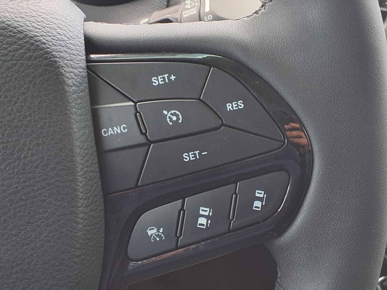 2023 Jeep Cherokee Altitude 4X4