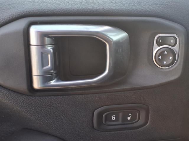 2025 Jeep Wrangler Sahara 4X4