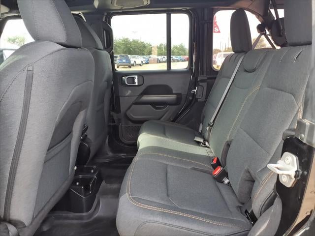 2025 Jeep Wrangler Sahara 4X4