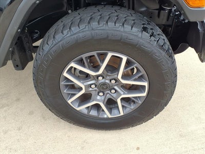 2025 Jeep Wrangler Sahara 4X4