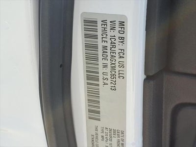 2021 Jeep Grand Cherokee Altitude APPEARANCE PKG