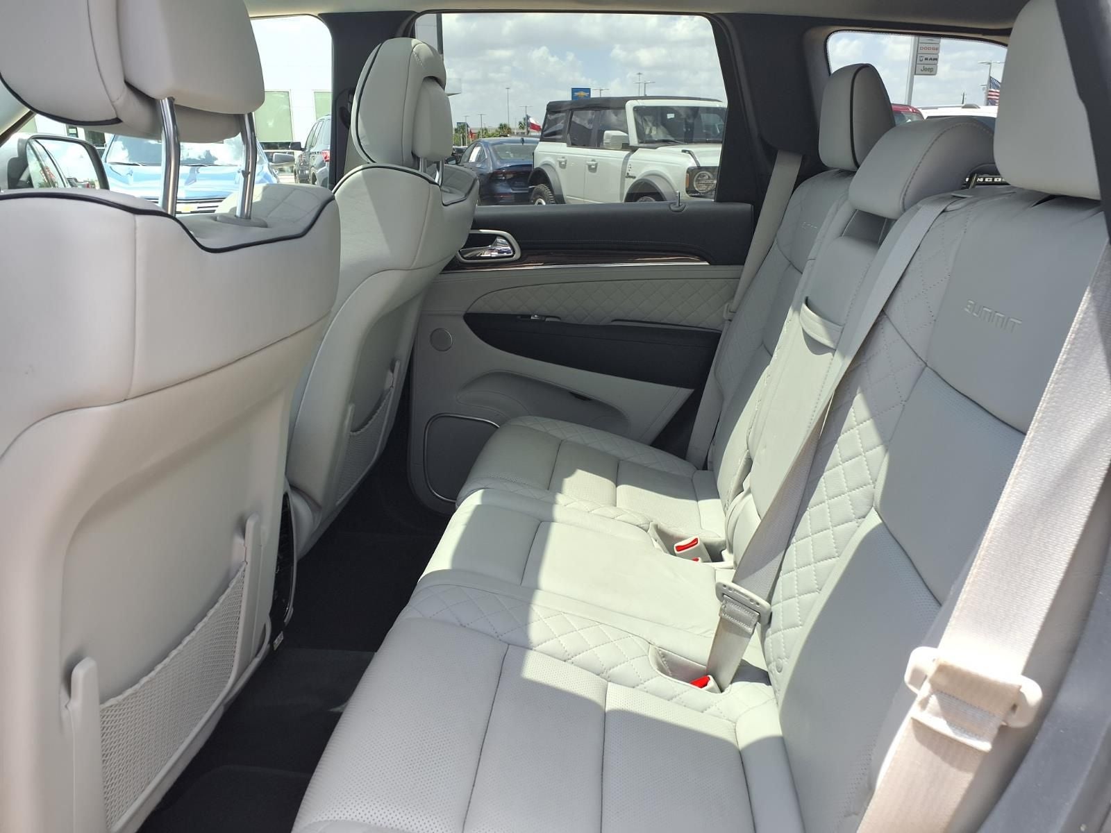 2018 Jeep Grand Cherokee Summit 4X4 PLATINUM SERIES