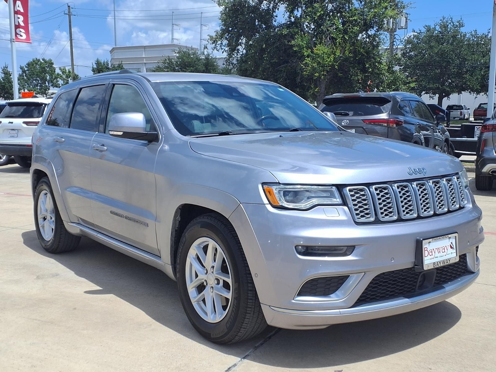 2018 Jeep Grand Cherokee Summit 4X4 PLATINUM SERIES