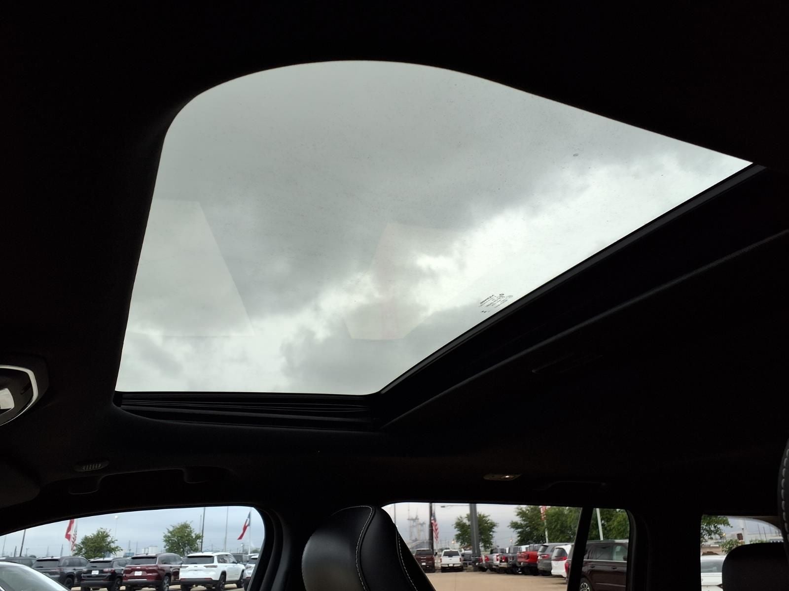 2023 Jeep Grand Cherokee Altitude W/SUNROOF