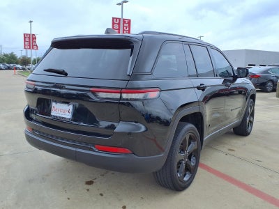 2023 Jeep Grand Cherokee Altitude W/SUNROOF