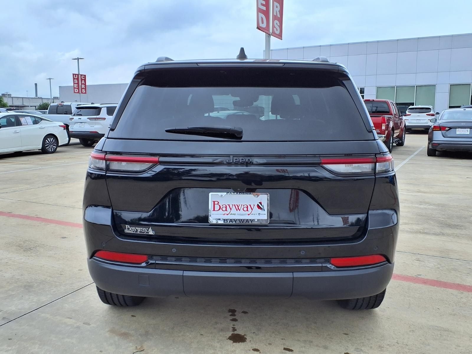 2023 Jeep Grand Cherokee Altitude W/SUNROOF