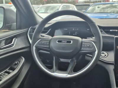 2025 Jeep Grand Cherokee Laredo X