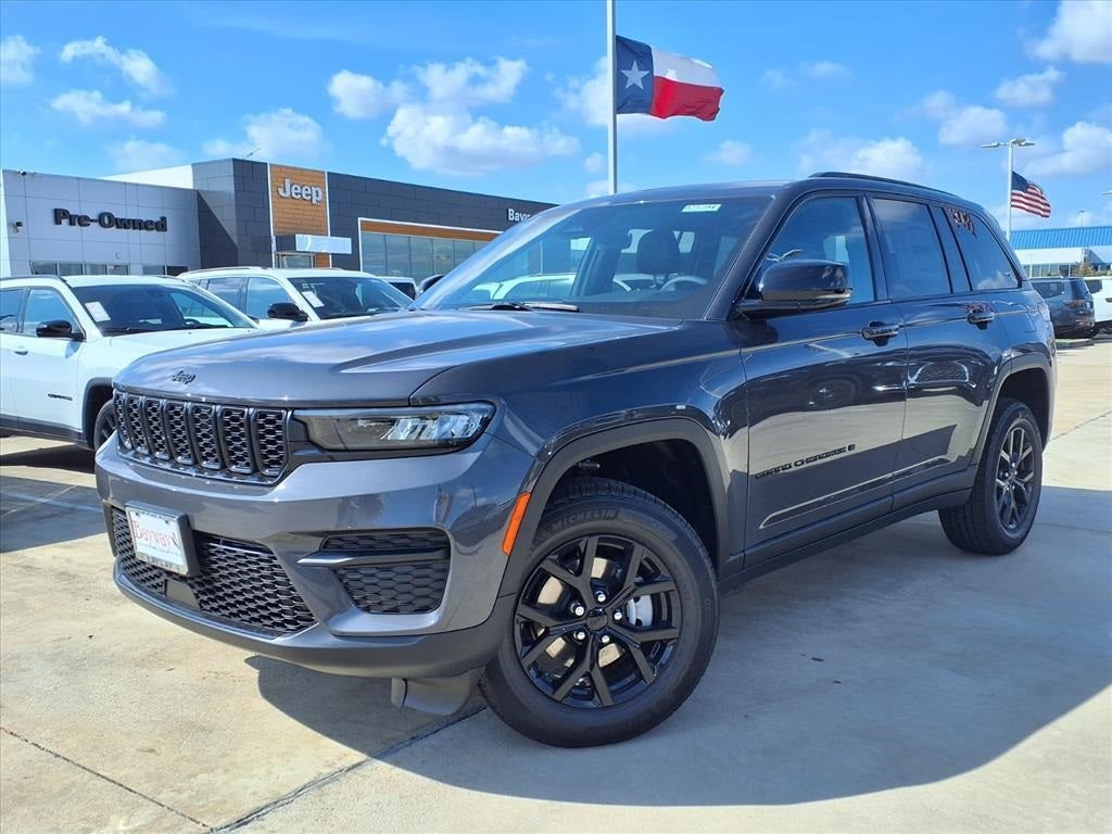 2025 Jeep Grand Cherokee Laredo
