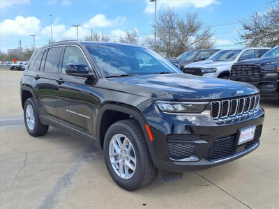 2026 Jeep Grand Cherokee Laredo
