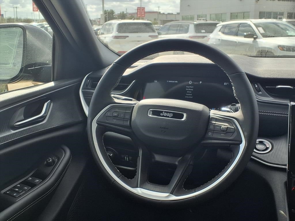 2025 Jeep Grand Cherokee Laredo X