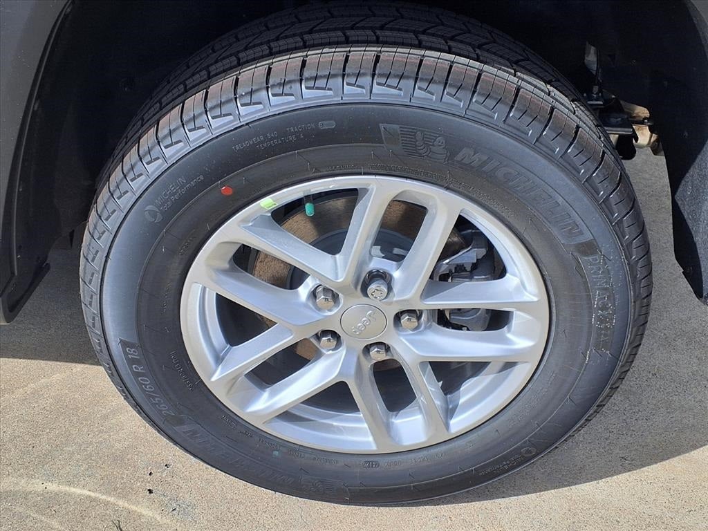 2025 Jeep Grand Cherokee Laredo X