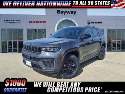 2026 Jeep Grand Cherokee Laredo