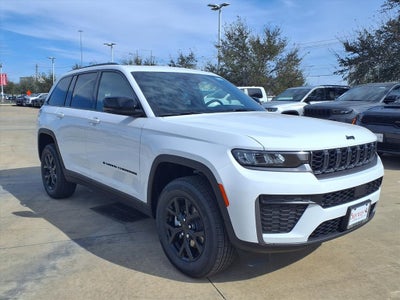 2026 Jeep Grand Cherokee Laredo