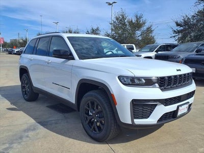 2026 Jeep Grand Cherokee Laredo