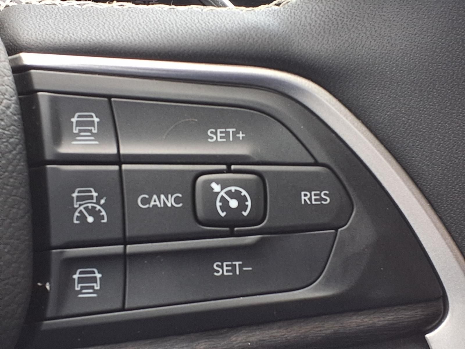 2023 Jeep Grand Cherokee Limited DUAL PANO-ROOF
