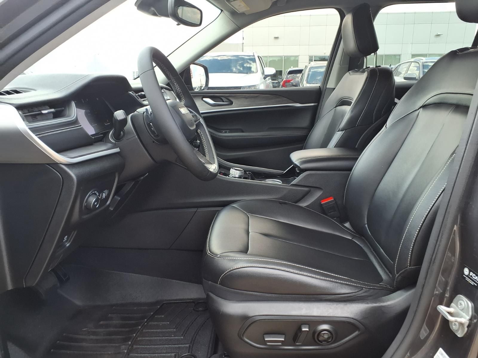 2023 Jeep Grand Cherokee Limited DUAL PANO-ROOF