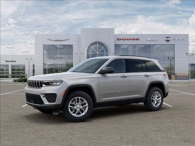 2026 Jeep Grand Cherokee Laredo