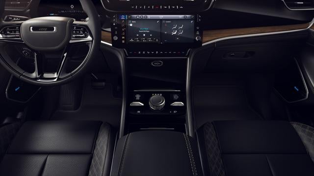 2026 Jeep Grand Cherokee Summit