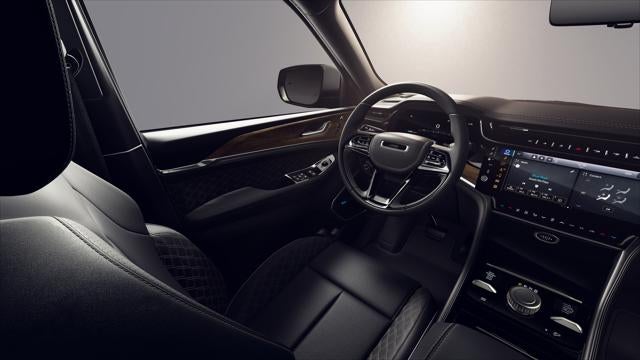2026 Jeep Grand Cherokee Summit