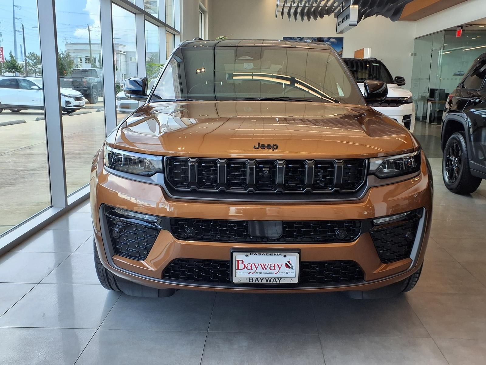 2026 Jeep Grand Cherokee Summit