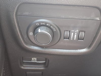 2023 Jeep Grand Cherokee L Laredo BLIND-SPOT
