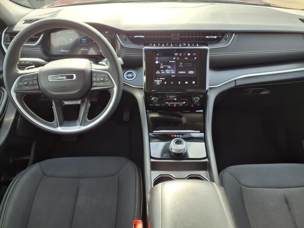 2023 Jeep Grand Cherokee L Laredo APPLE CARPLAY & ANDROID AUTO