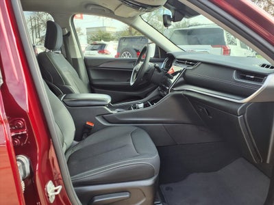 2023 Jeep Grand Cherokee L Laredo APPLE CARPLAY & ANDROID AUTO