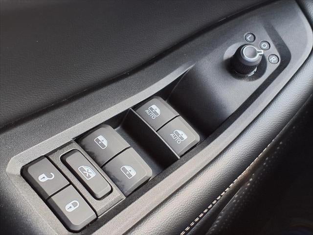 2023 Jeep Grand Cherokee L Laredo APPLE CARPLAY & ANDROID AUTO