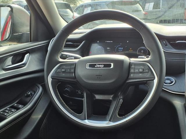 2023 Jeep Grand Cherokee L Laredo APPLE CARPLAY & ANDROID AUTO