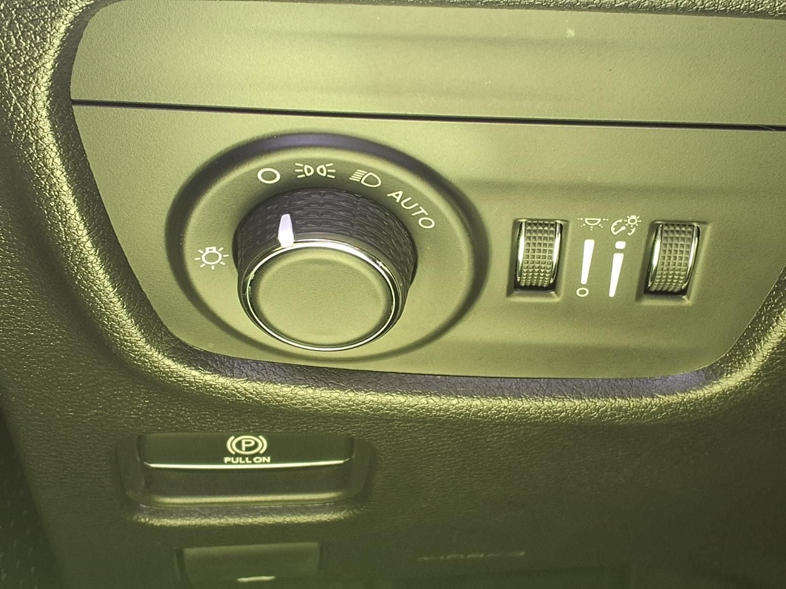 2023 Jeep Grand Cherokee L Altitude APPEARANCE PKG