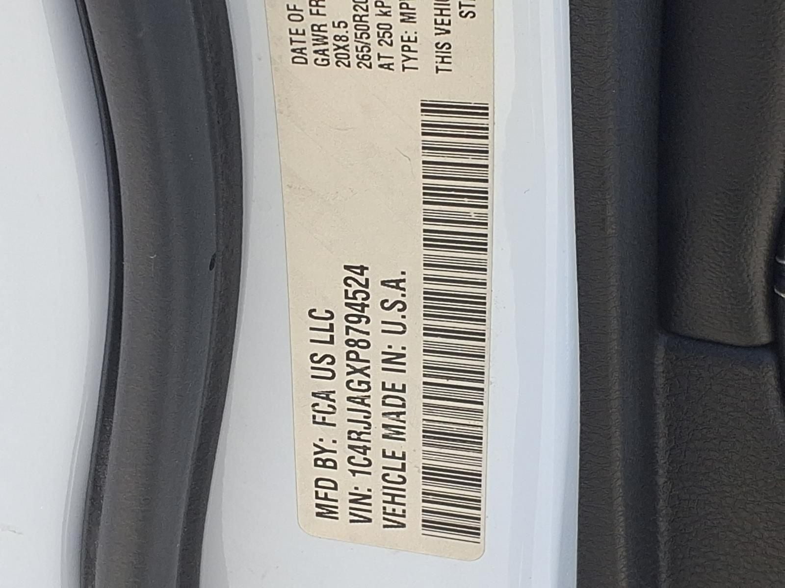 2023 Jeep Grand Cherokee L Altitude APPEARANCE PKG