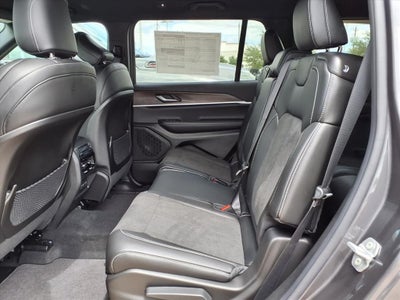 2026 Jeep Grand Cherokee L Laredo