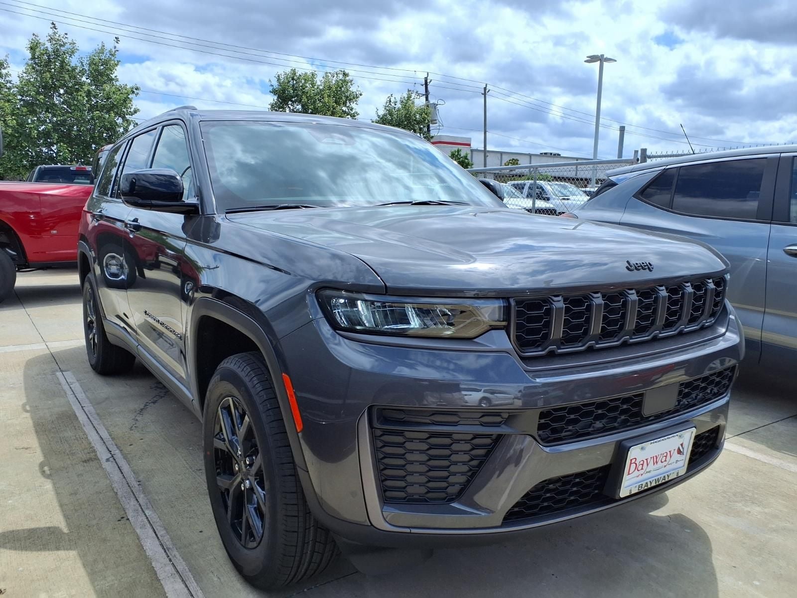 2026 Jeep Grand Cherokee L Laredo