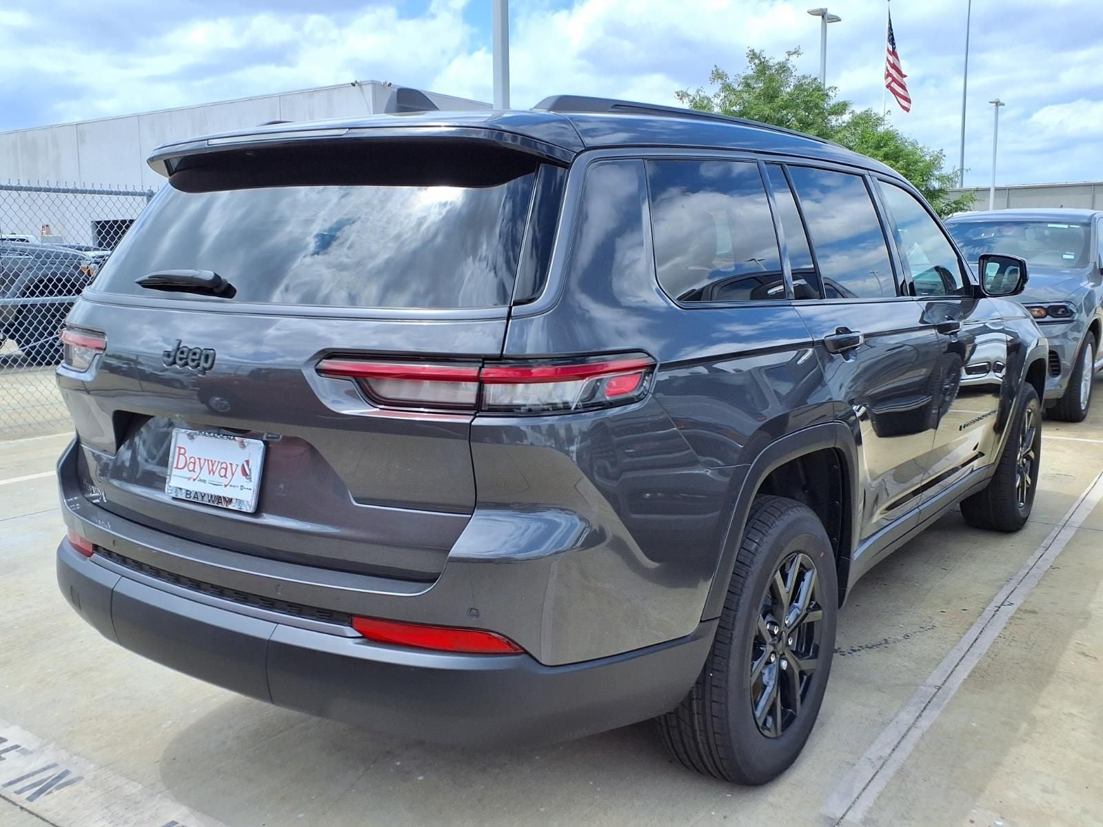 2026 Jeep Grand Cherokee L Laredo