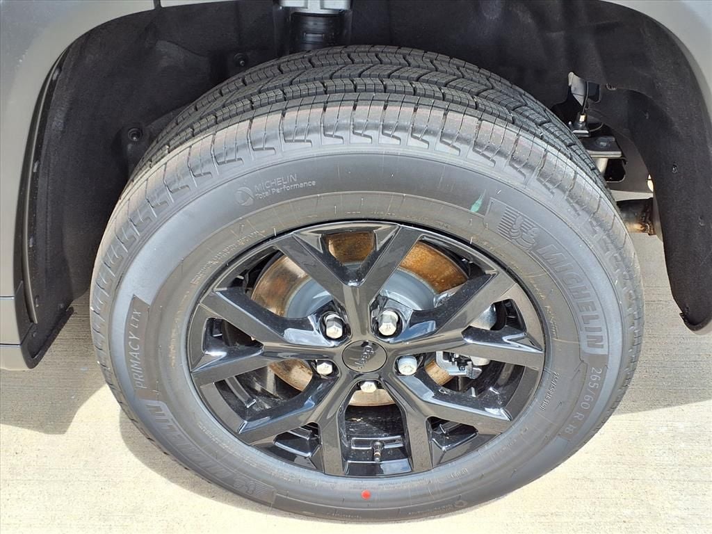 2026 Jeep Grand Cherokee L Laredo