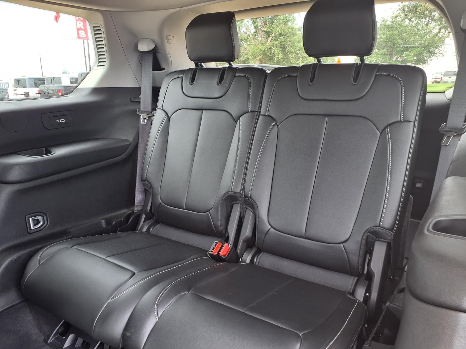 2023 Jeep Grand Cherokee L Limited NAVIGATION