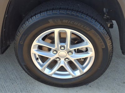 2025 Jeep Grand Cherokee L Laredo X 4X4